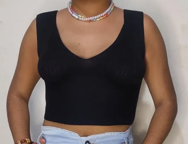 Croped de tricot preto