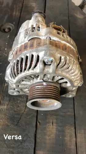 Alternador nissan versa