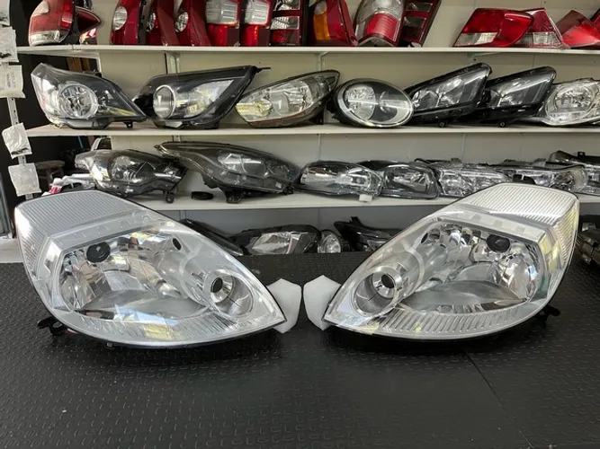 Farol Ford ka 2008 2009 2010 / 2013 valor unitário 