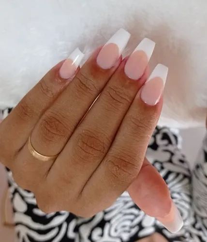 Manicure - Alongamento em Acrílico - 150,00 - No Setor Garavelo