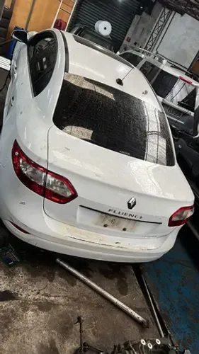 Sucata fluence 2011 para retirada de peças