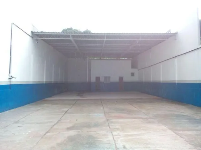 Terreno com galpão em camaçari