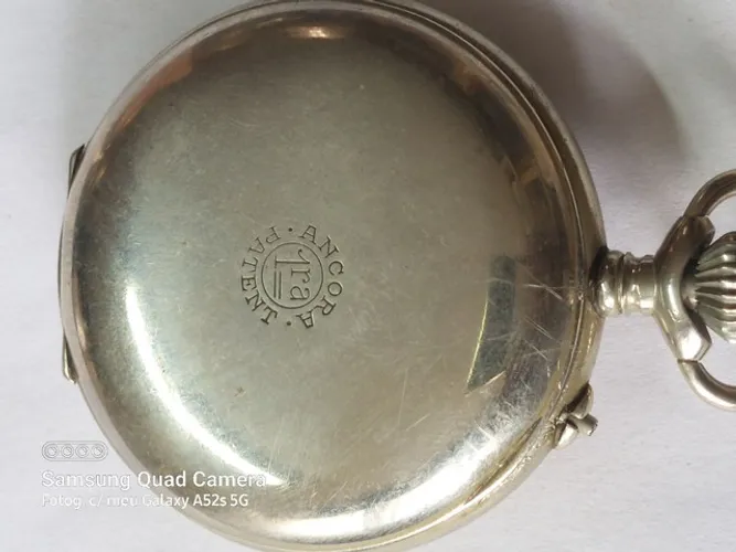 Relógio marca Roskoff patent aço porcelana 
