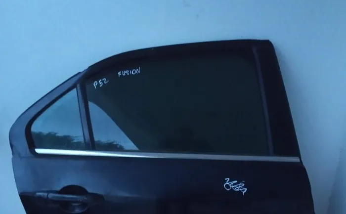 Vidro Porta Traseira Direita Ford Fusion