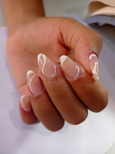 Manicure - Banho de Gel - Promoção - No Setor Garavelo