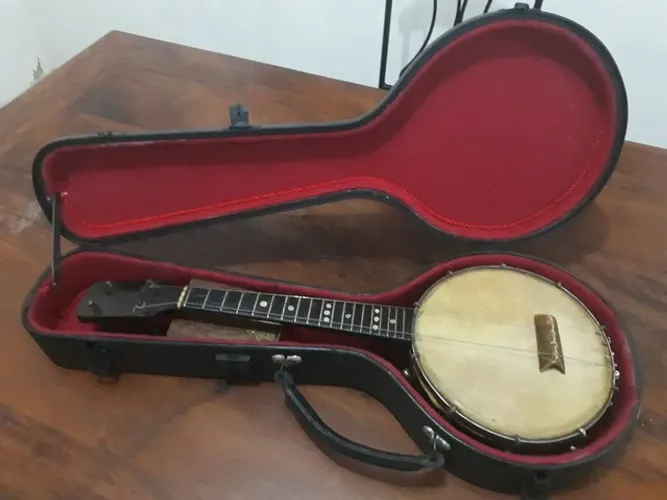 Banjo antigo Ivo Incisi