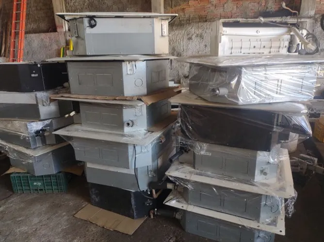 Ar condicionado Split K7 Hitachi Carrier LG Elgin Convencional gás R-22 - 410A 220v