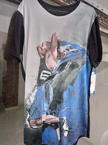 Camisa de basquete linda demais