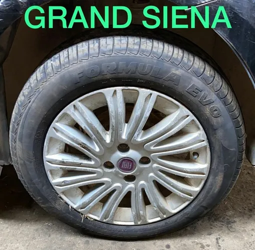 Rodas Grand Siena 