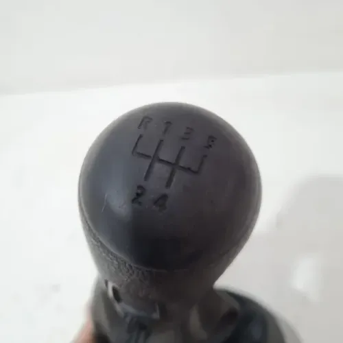 Manopla de câmbio VW Saveiro Gol Voyage Saveiro G5 c/detalhe