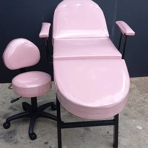Kit com o impermeável maca e mocho 
