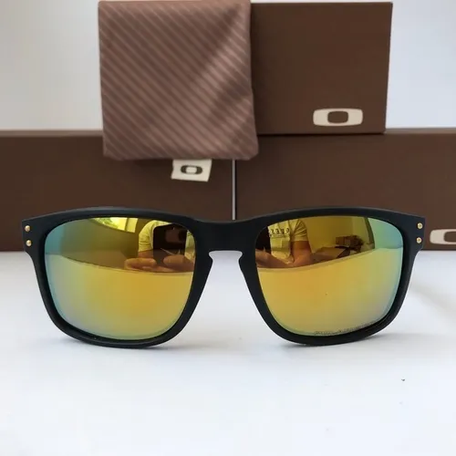 Óculos de sol Oakley Holbrook Gold polarizado novo