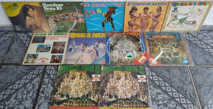 Lps - Sambas e Enredos - lote com 11 discos de vinil