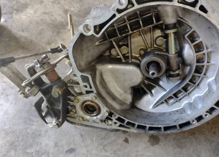 Caixa de câmbio Gm/Vectra/astra/Monza/Kadett 2.0 8v 1994/96 base de troca