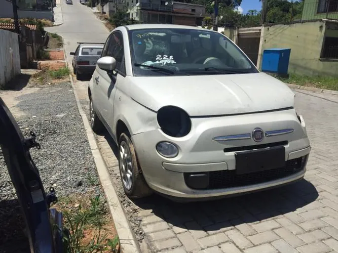 Sucata Fiat 500 câmbio manual