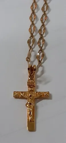 Lindo cordao banhado a ouro 18k com crucifixo
