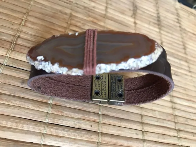 Pulseira de Couro com Pedra Natural