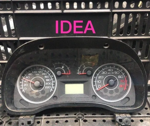 Painel de instrumento idea 