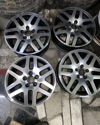 Aro 15 semi novas revitalizadas em 10 x sem juros furacão 5x100 original polo<br>
