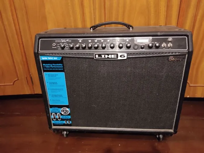 Amplificador de guitarra Line 6 spider valve 212 mkii