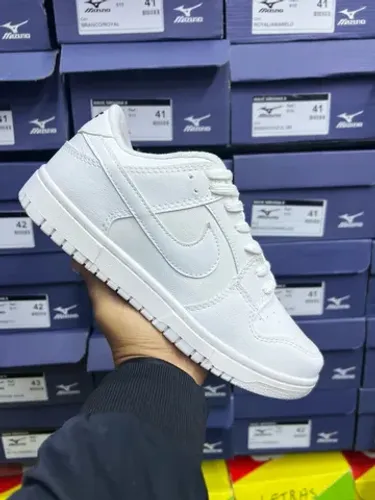 Tênis Nike Dunk Low
