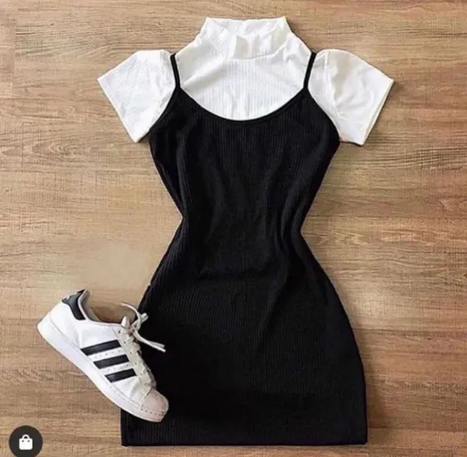 Vestido canelado tubinho