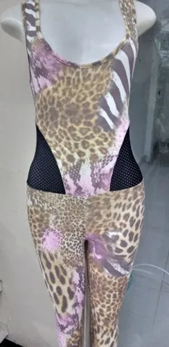 Macaquinho longo academia.(NOVO)