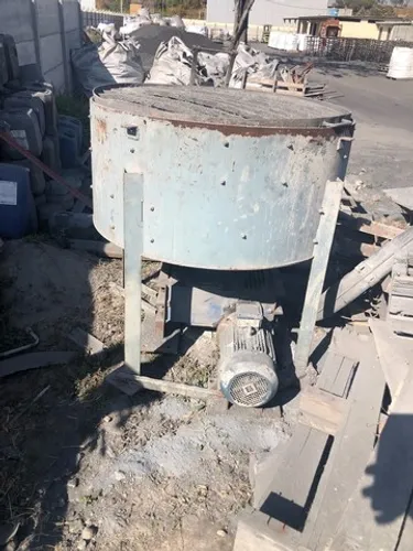 Vendo misturador de concreto 1000 litros