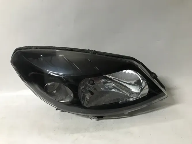 Farol Sandero (máscara negra )