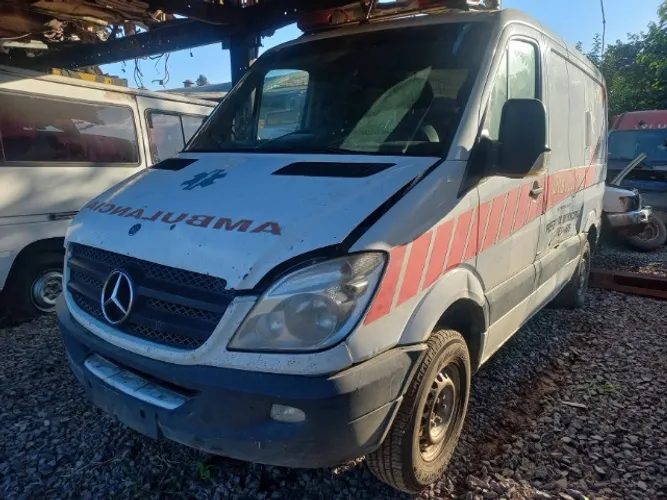 Peças Sprinter 415 Sucata Sprinter 415 2014 Sprinter 415 Para Venda de Peças Sprinter 415