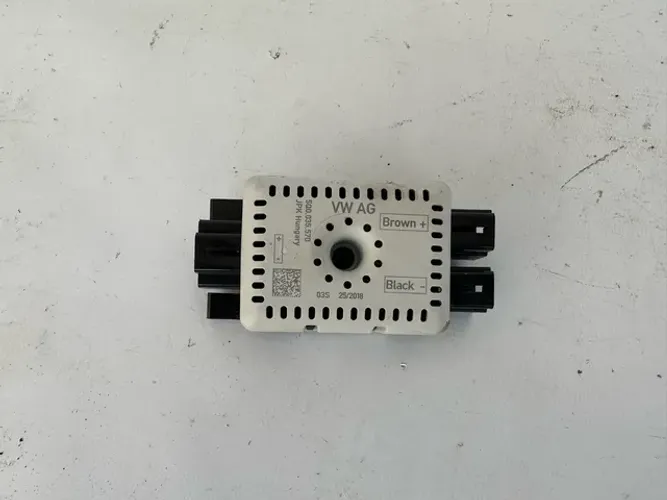 Amplificador Antena Tampa Traseira Vw Tiguan 2018 2019 2020 2021