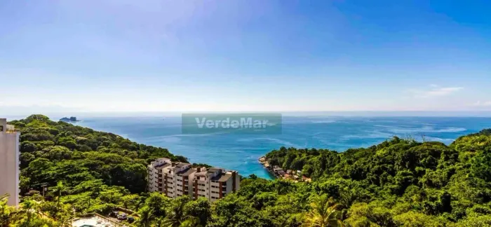 Apartamento à venda no condomínio Sorocotuba III, Guarujá