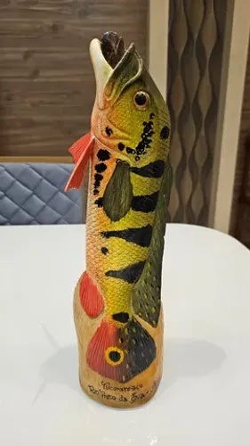 Réplica de Tucunaré Açu em Madeira - Rio Preto da Eva - Amazonas - 38cm Altura