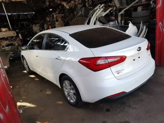 Cerato 2017 Alternador Farol Capo Motor Porta Retrovisor Lanterna Airbag Sucata