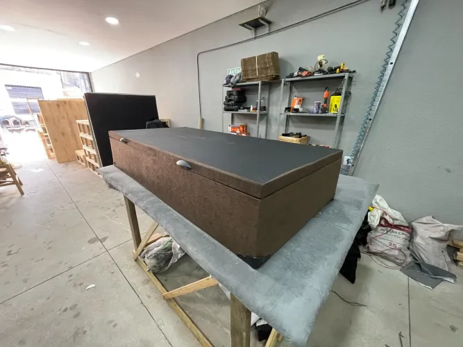 Cama box