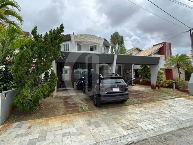 Casa à Venda no Condomínio São Lourenço
