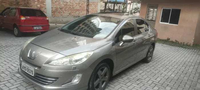 Peugeot 408 griffe 2012