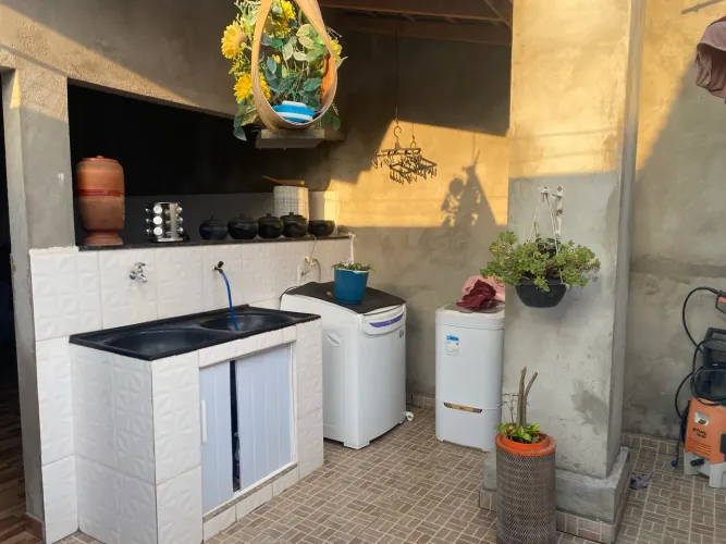 Casa troco por chácara