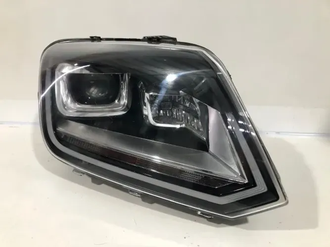 Farol Direito Amarok Led Xênon 16 17 18 19 20 21 22 23 24 Completo 
