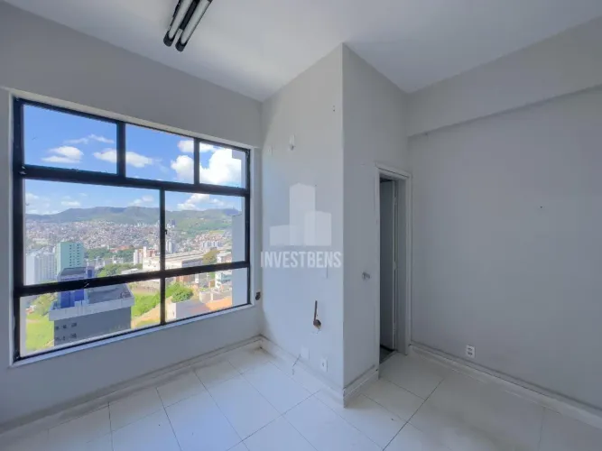 Sala com 25 m² para alugar na Avenida Raja Gabaglia - Gutierrez