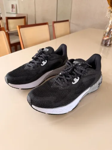 Tênis Under Armour Hovr Machina 3 Masculino, tamanho 42