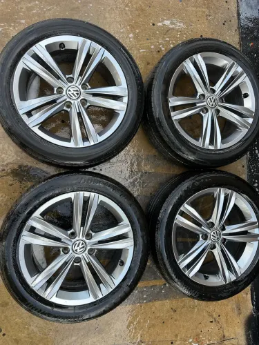 Rodas 17 Jetta, Golf tsi furacão 5/112+ pneus Pirelli 