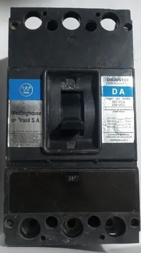 Disjuntor Termomagnético Da 300a Westinghouse