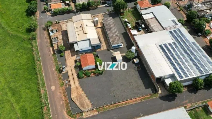 Galpão à venda, 1000 m² por R$ 635.000 - Centro - Parisi/SP
