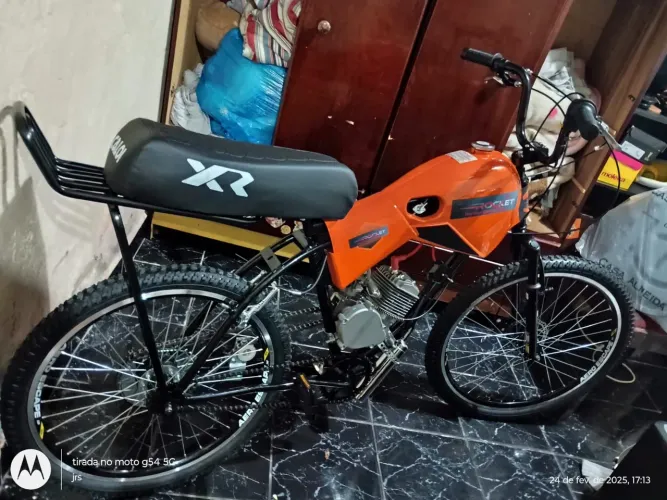 Motocicleta Ilmotoruzada Rocket XR
