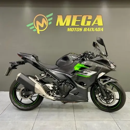 Kawasaki Ninja 400 2023 Verde