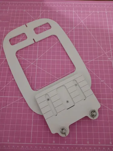 Bastidor de bordado para boné 