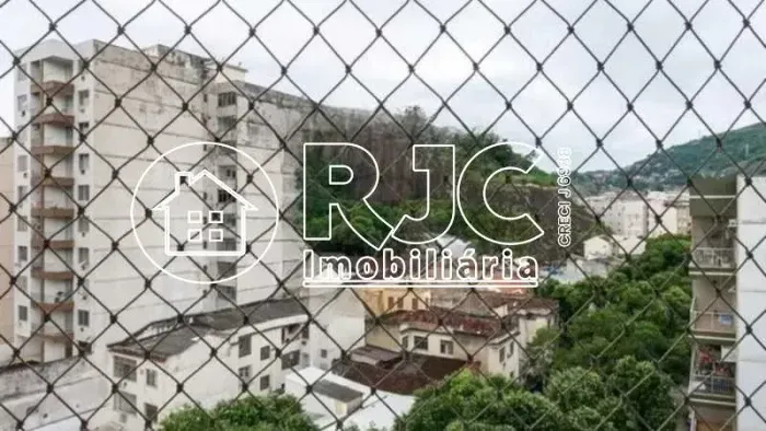 Triplex para venda tem 174 metros quadrados com 4 quartos em Tijuca - Rio de Janeiro - RJ
