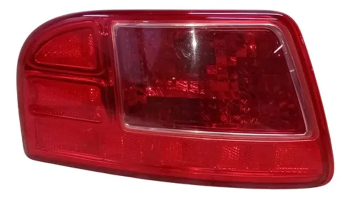 Lanterna Parachoque Tras Esque Aircross C3 Picasso 2011/2015 - Vermelho