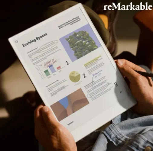 Vendo NOVO Remarkable Pro Paper Tablet, colorido, C/ Caneta Marker Plus e ponteiras.